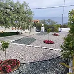 Alexandra Villa Elevtheraí