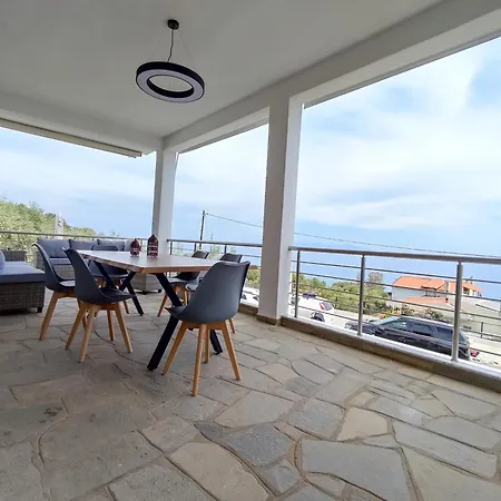 Вилла Alexandra