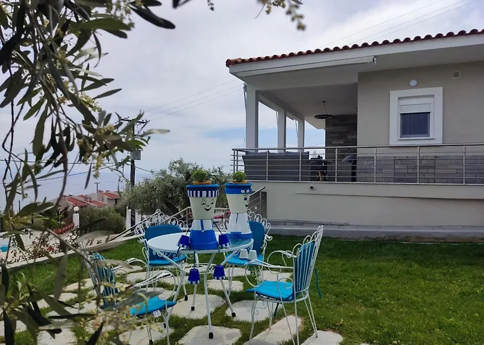 别墅 Alexandra Elevtheraí